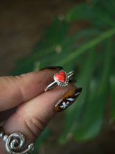 Load image into Gallery viewer, Dainty Heart Stacker | size 6.5
