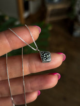 Load image into Gallery viewer, Pendant IV
