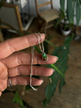 Load image into Gallery viewer, Pendant V
