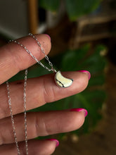 Load image into Gallery viewer, Pendant XIII
