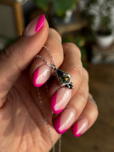 Load image into Gallery viewer, Pendant VII
