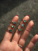 Load image into Gallery viewer, Abalone Starbursts
