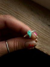 Load image into Gallery viewer, Mini Bolt Rings
